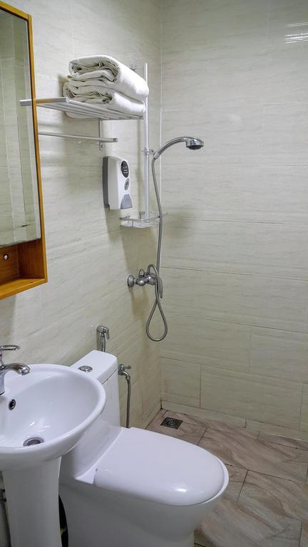 Residence 21 Boutique Inn Miri Buitenkant foto