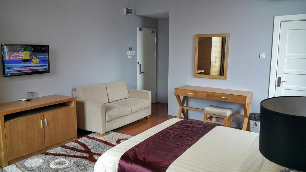 Residence 21 Boutique Inn Miri Buitenkant foto